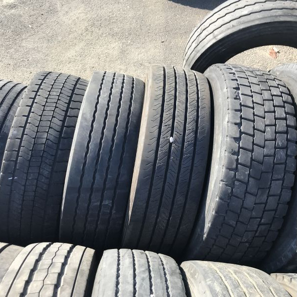 
            245/70R19.5 Divers 
    

            
        
    
    regionale

