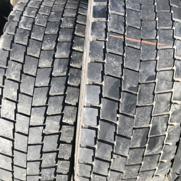 305/70R22.5 Michelin XDE2+
150
M
regional