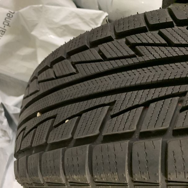 
            205/40R17 Nankang 
    

                        91
        
                    H
        
    
    Vehículo de pasajeros

