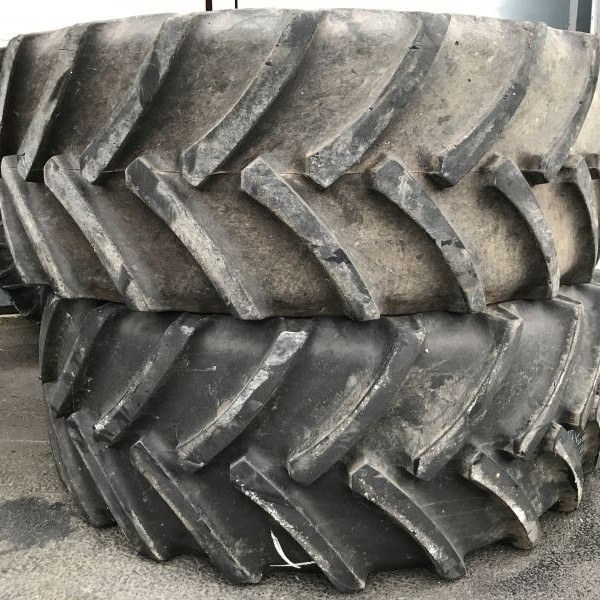 
            650/65R38 Continental AC65 REP
    

            
        
    
    Koło napędowe

