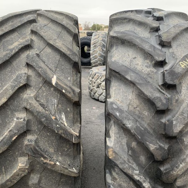 
            650/75R38 Trelleborg TM900
    

            
        
    
    Roata de conducere

