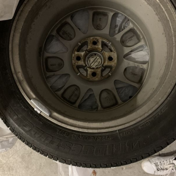 
            175/60R15 Bridgestone BRIDGESTONE
    

                        81
        
                    H
        
    
    यात्री कार

