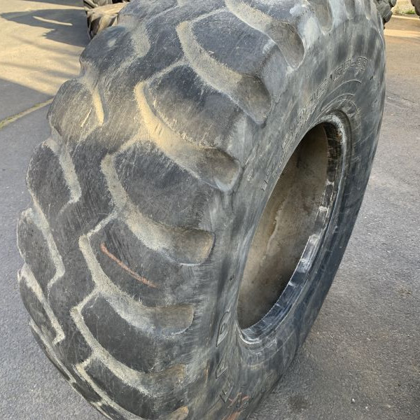 
            17.5R25 Goodyear GP2B
    

                        x
        
        
    
    inflatable

