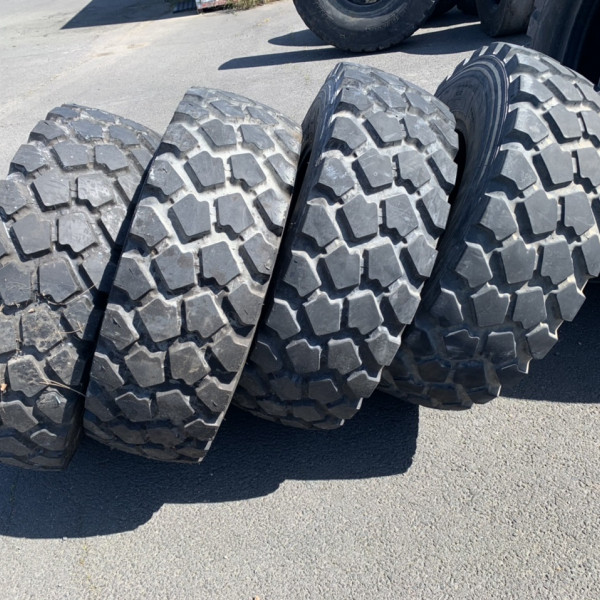 
            12.5R20 Michelin XZL
    

            
        
    
    Gonflable

