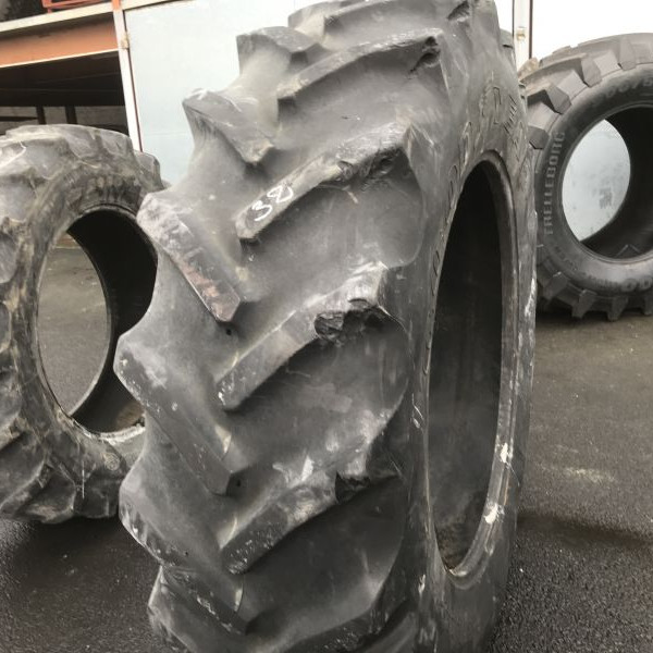 
            20.8R42 Goodyear Super traction accros crampon
    

            
        
    
    Ведущее колесо

