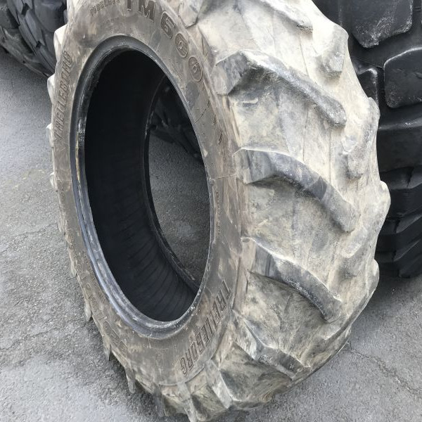 
            320/85R28 Trelleborg TM600 12,4R28
    

            
        
    
    Roata de conducere

