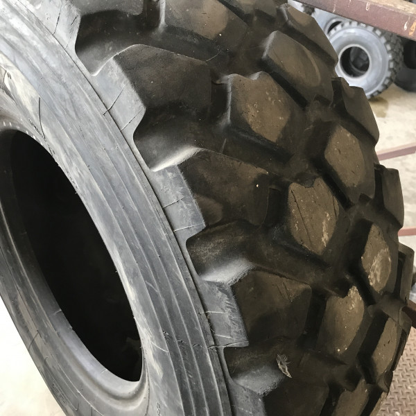 
            14.5R20 Michelin XZL 365/80R20
    

            
        
    
    inflable

