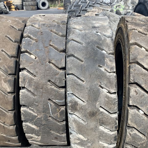 
            1400R24 Michelin XZM
    

                        xxx
        
        
    
    gonfiabile

