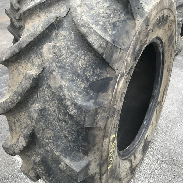 
            460/70R24 Firestone 17,5LR24 utility rep
    

            
        
    
    inflável

