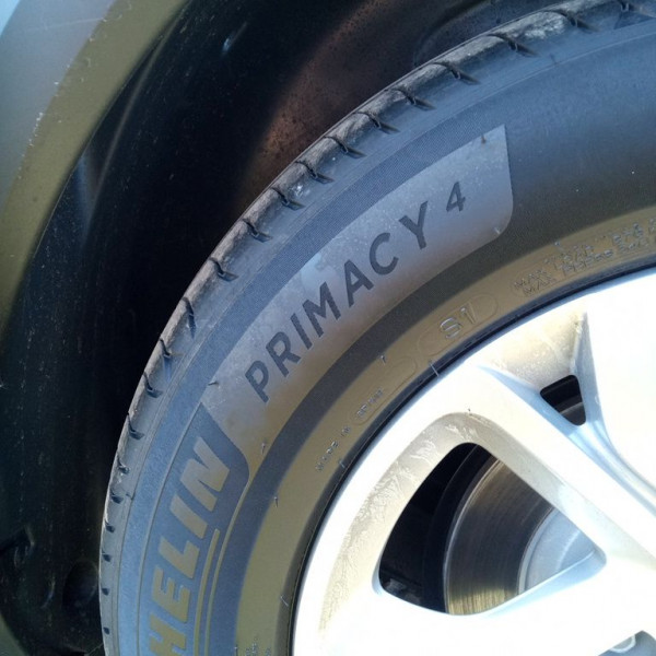 
            215/65R17 Michelin Pneu Michelin primacy 215 65 R17 99 v
    

                        99
        
                    V
        
    
    4x4 एसयूवी

