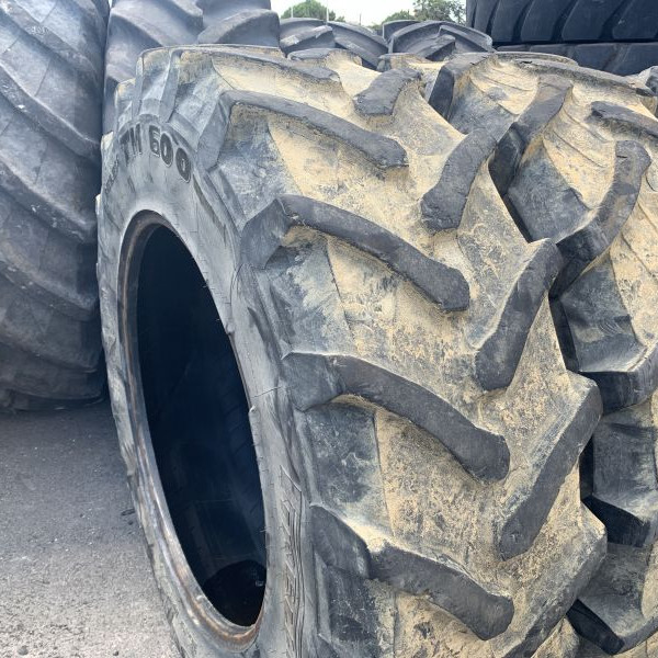 
            16.9R34 Pirelli TM600
    

            
        
    
    Roata de conducere

