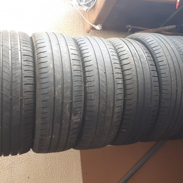 
            195/55R16 Michelin ENERGY
    

                        91
        
                    T
        
    
    यात्री कार

