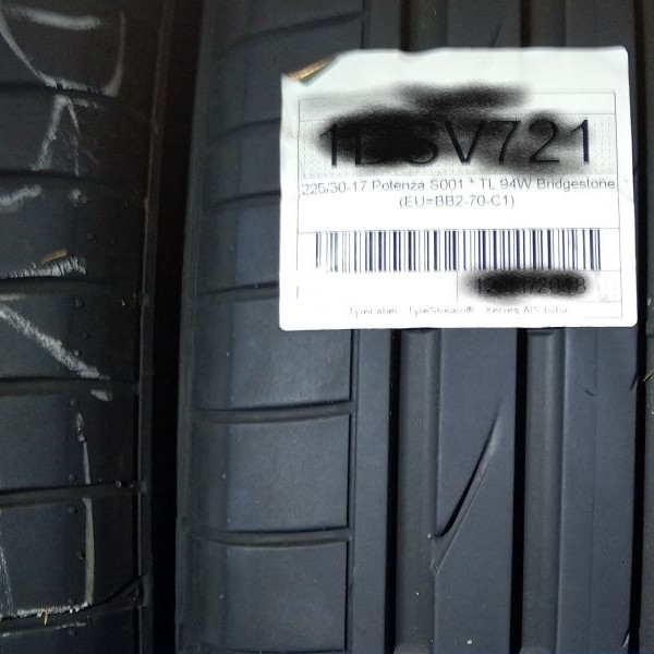 
            225/50R17 Bridgestone Potensa S001
    

                        94
        
                    W
        
    
    Passenger car

