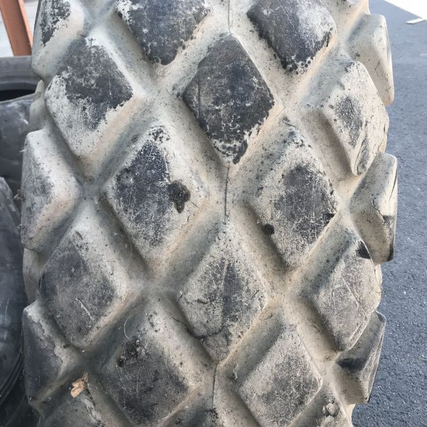 23.1-26 Goodyear ALL WEATHER
8PR
nadmuchiwane