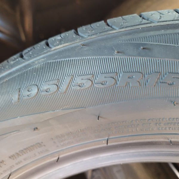 
            195/55R15 Nexen 
    

                        85
        
                    V
        
    
    Passenger car

