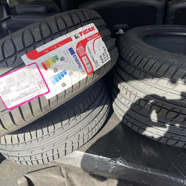 
            185/55R15 Divers TIGAR
    

                        82
        
                    V
        
    
    Carro passageiro

