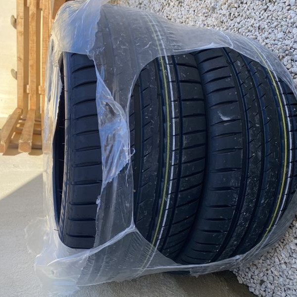 245/40R19 Michelin Pilot sport 4
98
Y
Autovettura