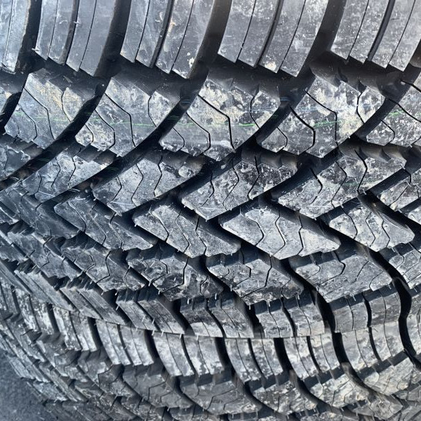 
            315/60R22.5 Goodyear Ultra grip max D
    

                        152
        
                    L
        
    
    региональный

