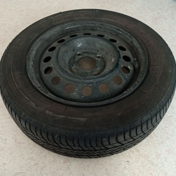 
            175/65R14 Goodyear Titouan Guyon
    

                        82
        
                    T
        
    
    Vehículo de pasajeros

