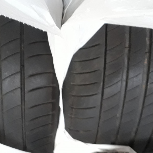 
            215/55R18 Michelin 215/55R18
    

            
        
    
    यात्री कार

