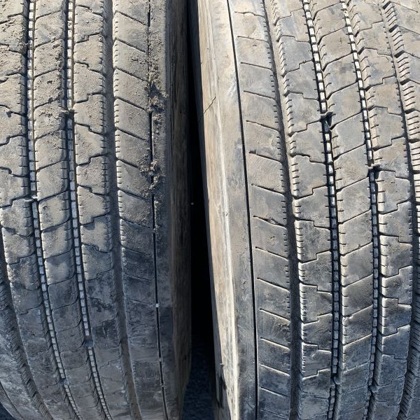 
            12R22.5 Firestone FS400
    

                        152
        
                    L
        
    
    regionaal

