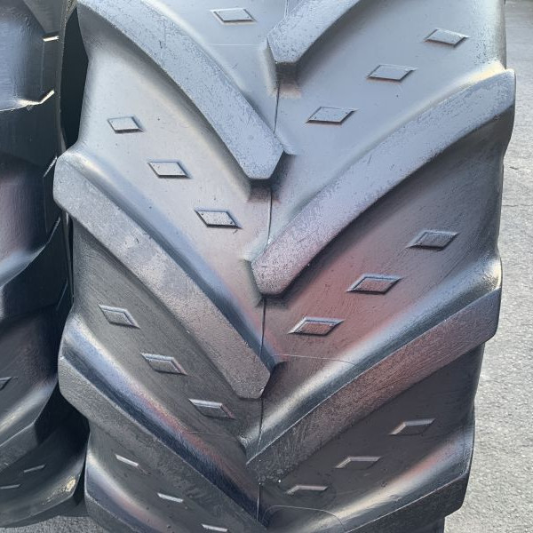 
            540/65R38 Kleber SUPER 11L
    

            
        
    
    Antriebsrad

