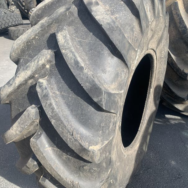 
            620/70R26 Michelin XM27
    

            
        
    
    Rueda de conducción

