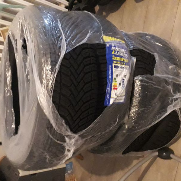 185/60R15 Michelin Landsail
88
H
Autovettura