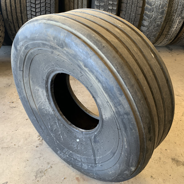 
            21.5-16,1 Firestone Faim tire ligne
    

            
                    6PR
        
    
    Grünfläche

