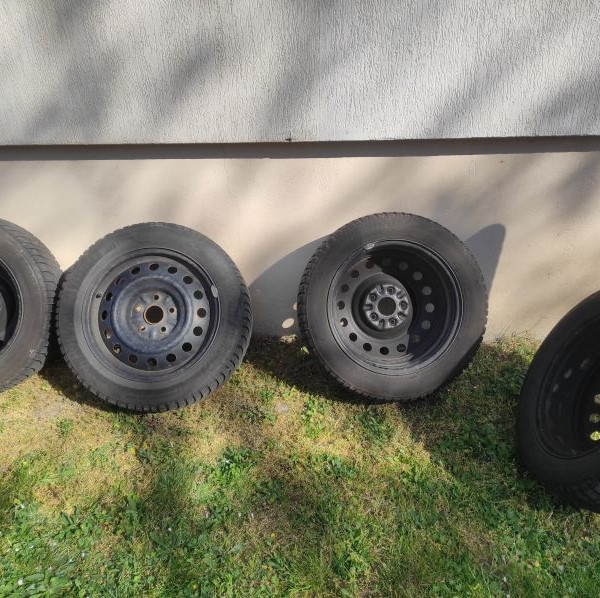 205/55R16 Bridgestone
91
T
Autovettura