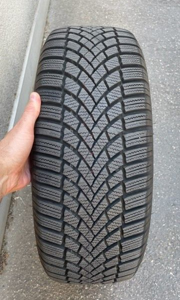 
            195/55R16 Bridgestone Blizzak LM005
    

                        87
        
                    H
        
    
    Passenger car

