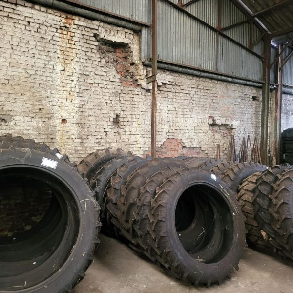 
            480/70R38 Uniroyal AGRO UP6
    

            
        
    
    Aandrijfwiel

