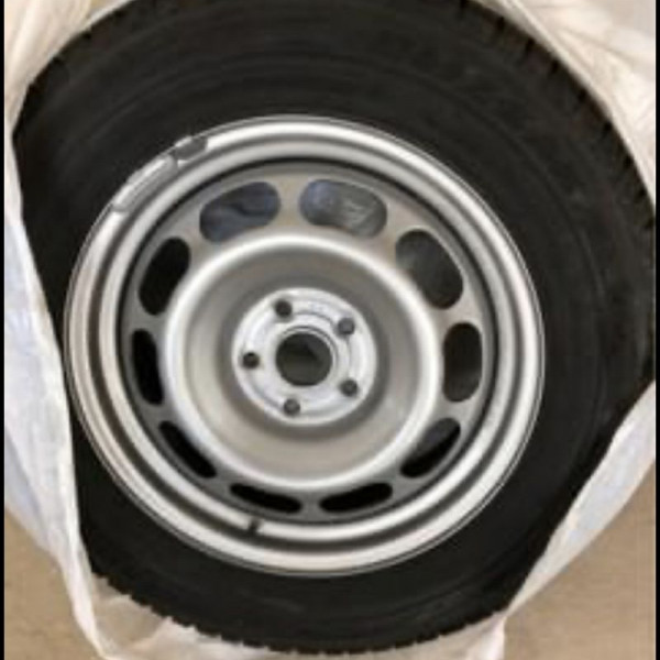 
            225/65R17 Bridgestone Blizzak
    

                        102
        
                    H
        
    
    4x4 SUV

