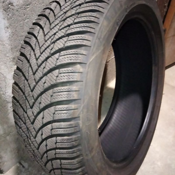 
            205/50R17 Firestone WINTERHAWK
    

                        93
        
                    V
        
    
    Samochód osobowy

