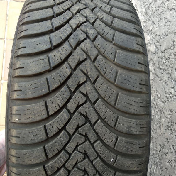 215/45R18 Falken Sabrina Tournier
93
V
Autovettura