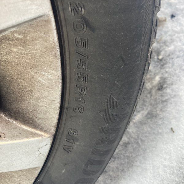 
            205/55R16 Bridgestone Mickaël Ottmann
    

                        91
        
                    V
        
    
    यात्री कार

