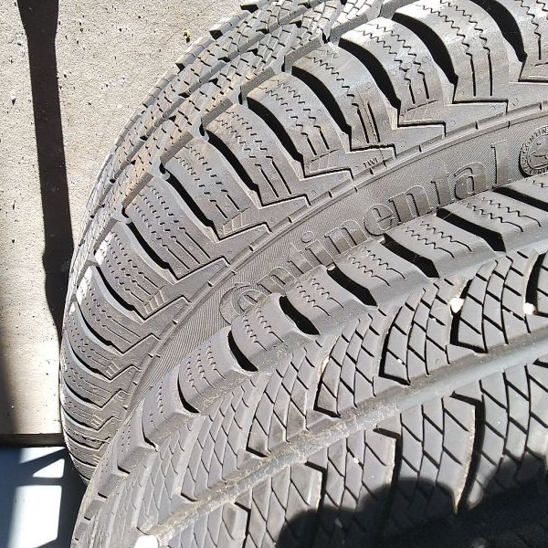 
            215/70R15 Continental Van continental
    

                        170
        
                    R
        
    
    Колесо

