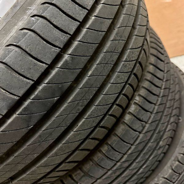 
            225/45R17 Michelin 
    

                        91
        
                    W
        
    
    Passenger car

