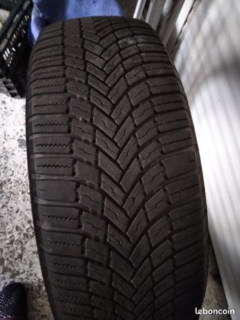 
            225/65R17 Bridgestone DELPHINE DELAAT
    

                        106
        
                    V
        
    
    Passenger car

