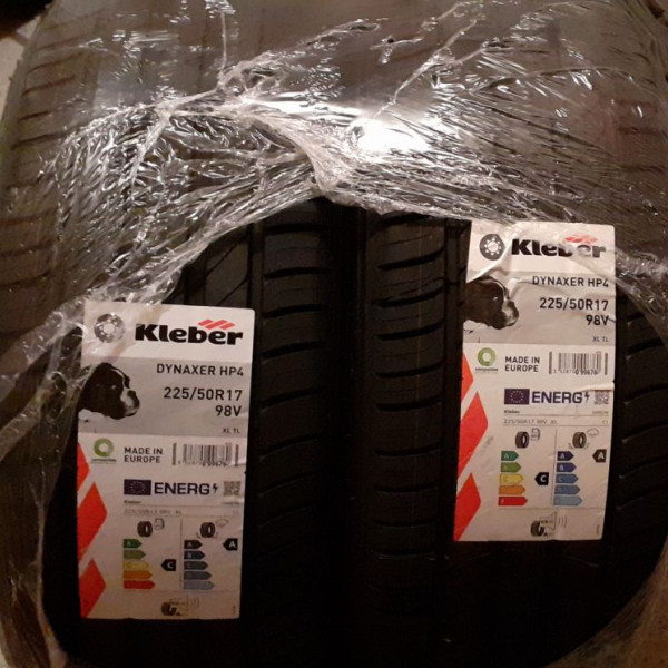 225/50R17 Kleber
98
V
Autovettura