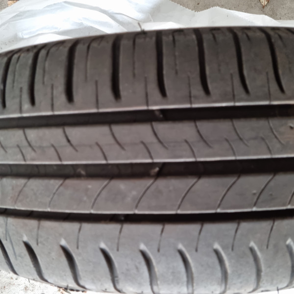 
            195/55R16 Michelin Energy Saver
    

                        87
        
                    T
        
    
    यात्री कार

