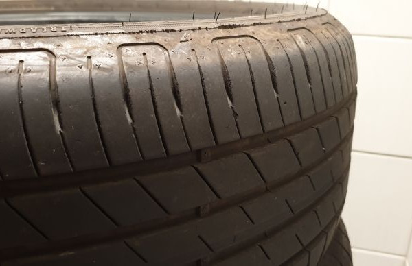 
            215/50R17 Goodyear 
    

                        91
        
                    V
        
    
    Passenger car

