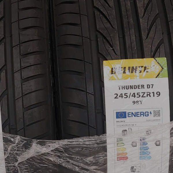 
            245/45R19 Deli Tayyab Hanif
    

                        98
        
        
    
    Vehículo de pasajeros

