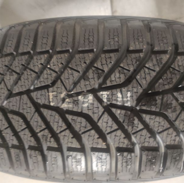 
            205/55R16 Yokohama 
    

                        91
        
                    T
        
    
    Vehículo de pasajeros

