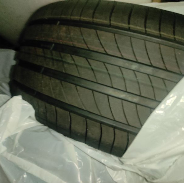 
            225/40R18 Michelin Primacy
    

                        92
        
                    Y
        
    
    Samochód osobowy

