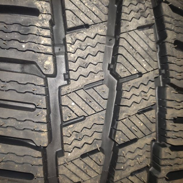 
            225/65R16 Michelin Agilis alpin
    

                        110
        
                    R
        
    
    Samochód osobowy

