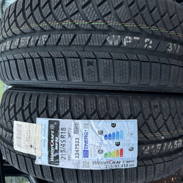 
            215/45R18 Kumho 
    

                        89
        
                    V
        
    
    Vehículo de pasajeros

