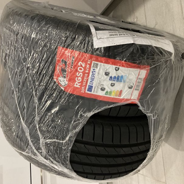 
            205/55R16 Divers Roadhog RGS02
    

                        94
        
                    W
        
    
    Personenkraftwagen

