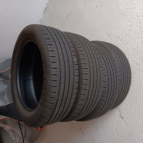 
            205/55R17 Continental 
    

                        95
        
                    V
        
    
    Samochód osobowy

