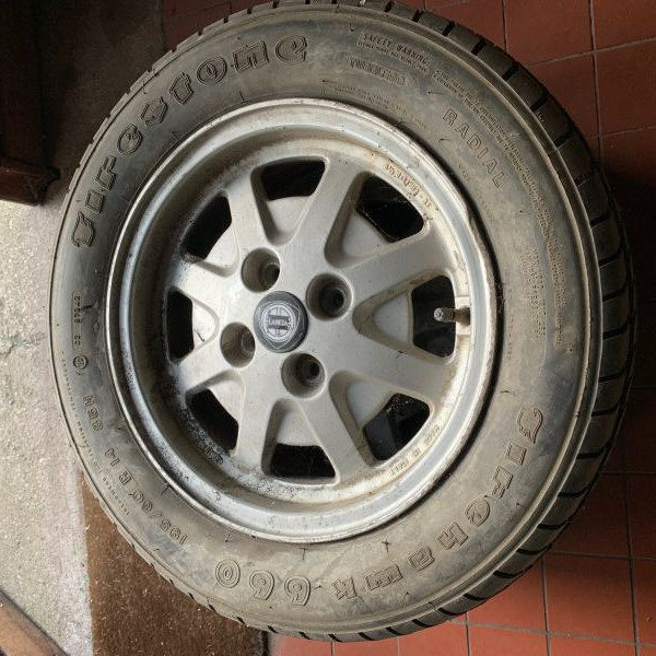 
            195/60R14 Firestone Firestone 660
    

                        85
        
                    H
        
    
    Voiture de tourisme

